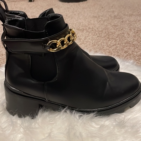 Black bootie - Picture 5 of 5